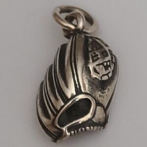 James Avery 925 Retired Baseball Glove Charm Pendant Sterling Silver Signed Vtg